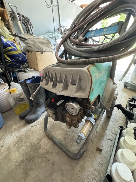 Avto moyka karcher 3fazali