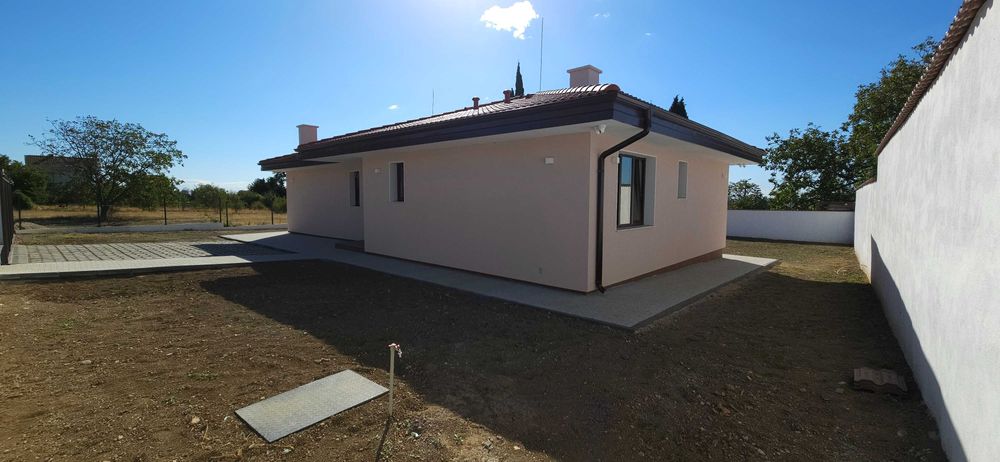 Продава се Къща в с. Дълбоки, Област Стара Загора - 148 кв.м за 1217 €/кв.м - Снимка #14