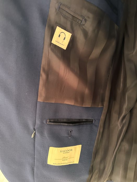 Костюм Sacoor Brothers 48 размера