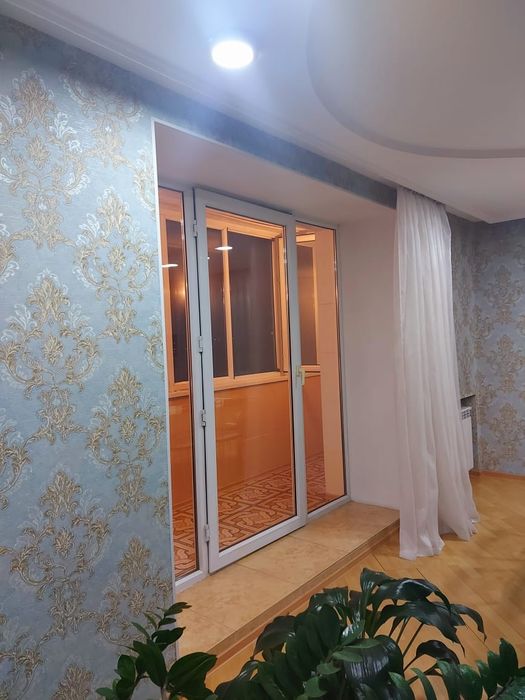 Продам 5-ти комнатную квартиру