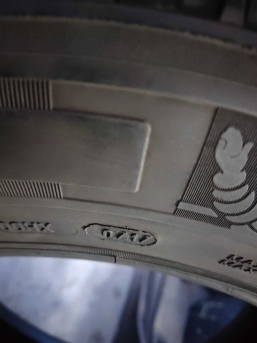 4бр.летни гуми MICHELIN 215/70/15C 109S DOT 0717