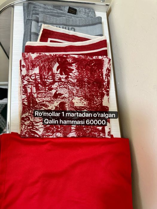 Ayollar uchun roʻmol bosh kiyim oyoq kiyimlar