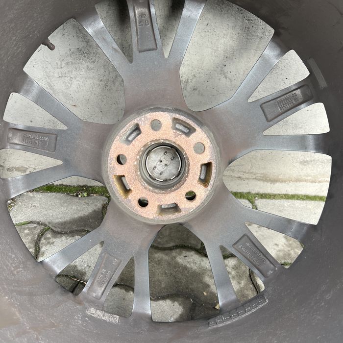 Jante aliaj Audi SQ7 pe 22" / 5x112