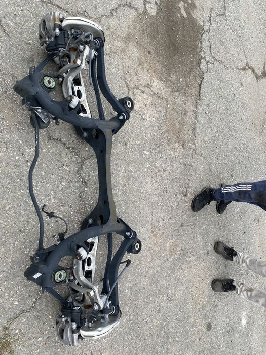 Заден мост А 4 Avant(B9) 2.0 TDI комби elektrik dizel automat