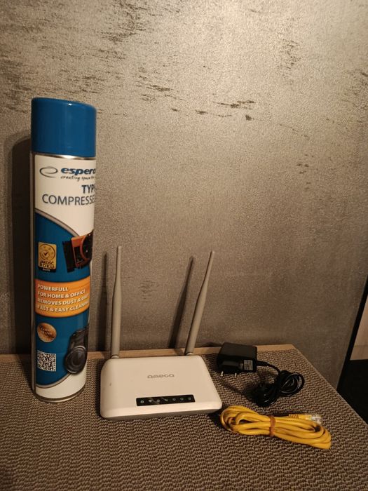 Modem WiFi + Spray Aer Comprimat