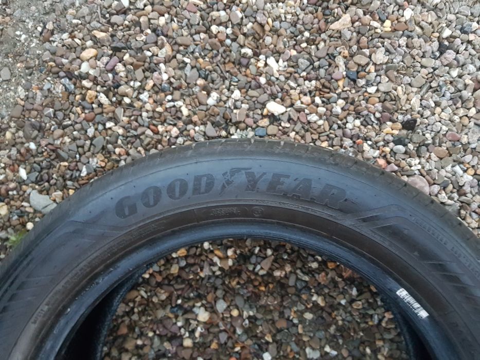 Anv.vara 225/55r18 goodyear efficient grip 2