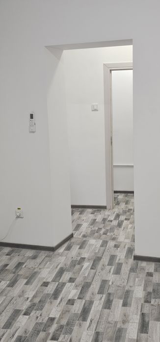 Inchiriez spatiu comercial