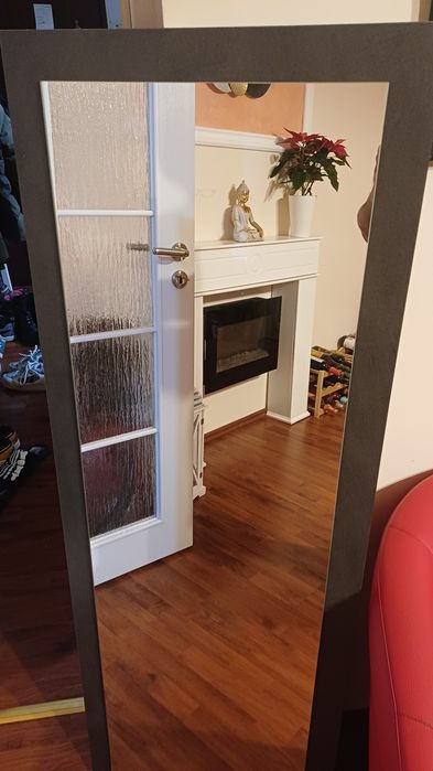 Vând oglinda perete