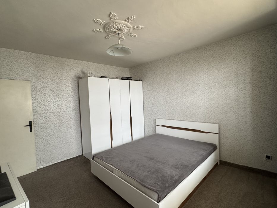 Продава се Четиристаен апартамент в Търговище, Център - 114 кв.м за 1029 €/кв.м - Снимка #1