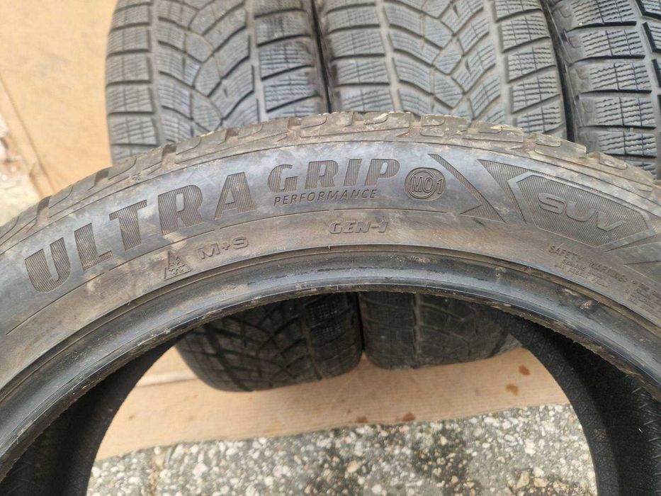 4 Goodyear R21 275/45 Зимни гуми DOT3521