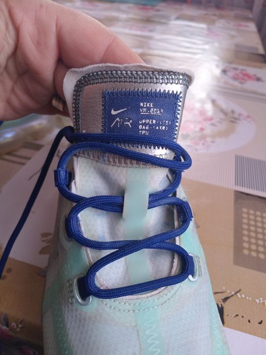 Adidași Nike VAPORMAX în stare foarte bunã