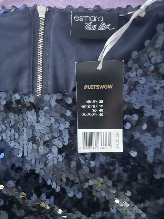 Рокля с пайети Хайди Клум