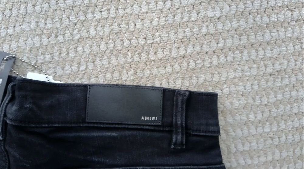 Blugi amiri marimea 38US