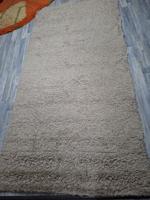 Продаётся ковёр ,