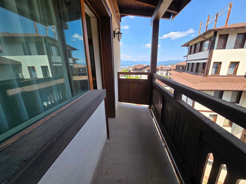 Тристаен апартамент за продажба на 100 метра от Кемпински, Банско