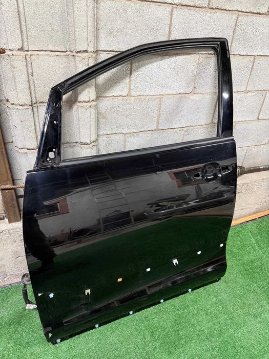 Дверь на Toyota Estima, ACR50/55