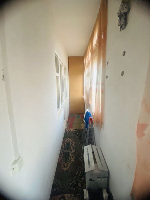 Чирчик шахар 10 м/р 1х Нархи 24.000$ Бош толов ва паспорт бн Ипотека