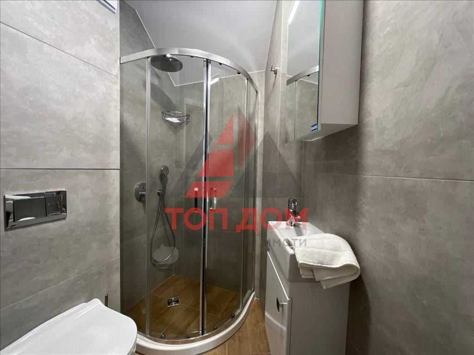 Дава се под наем Тристаен апартамент в Варна, Гръцка махала - 75 кв.м за 1350 € - Снимка #6