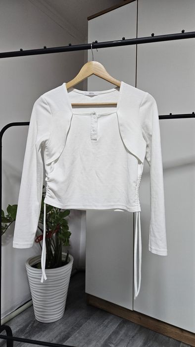 Одежда Аксессуары