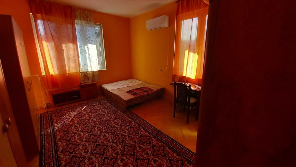 Дава се под наем Тристаен апартамент в София, Лозенец - 95 кв.м за 598.23 € - Снимка #5