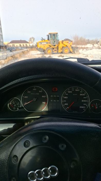 Продам ауди а6 с4