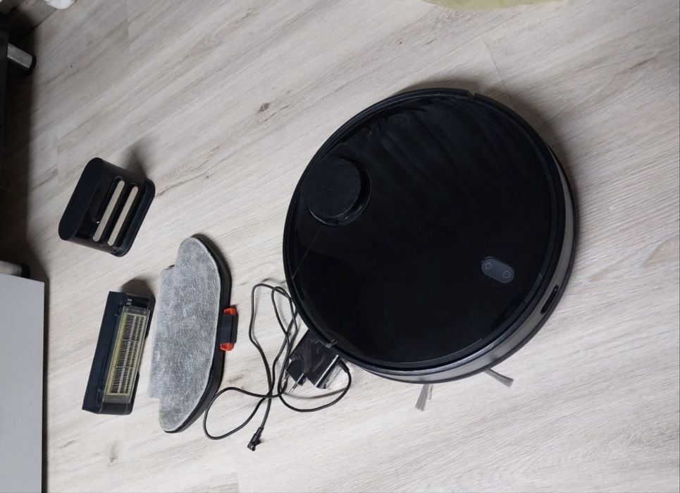 Робот пылесос xiaomi ксяоми