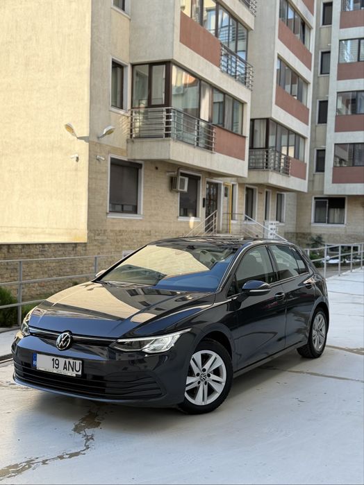 Volkswagen Golf 8