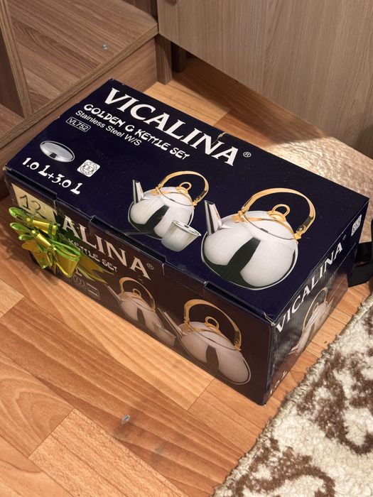 Продам новый набор чайников Vicalina