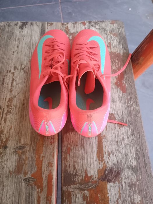 ghete fotbal Nike vapor 16 academy