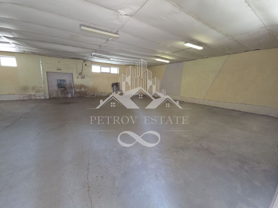 Склад в Пазарджик, област-гр.Велинград площ 1650 цена 1599000