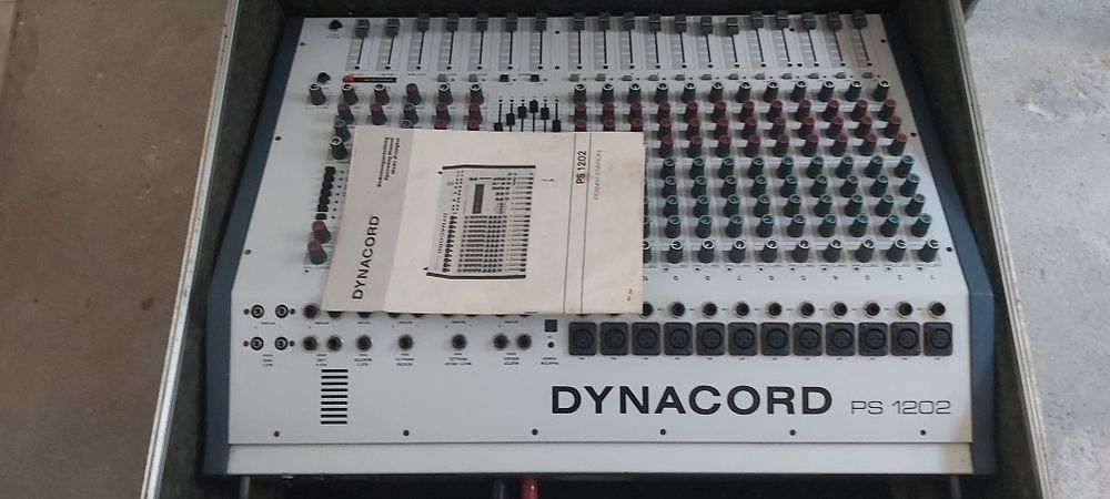 Vând mixer activ Dynacord  PS1202