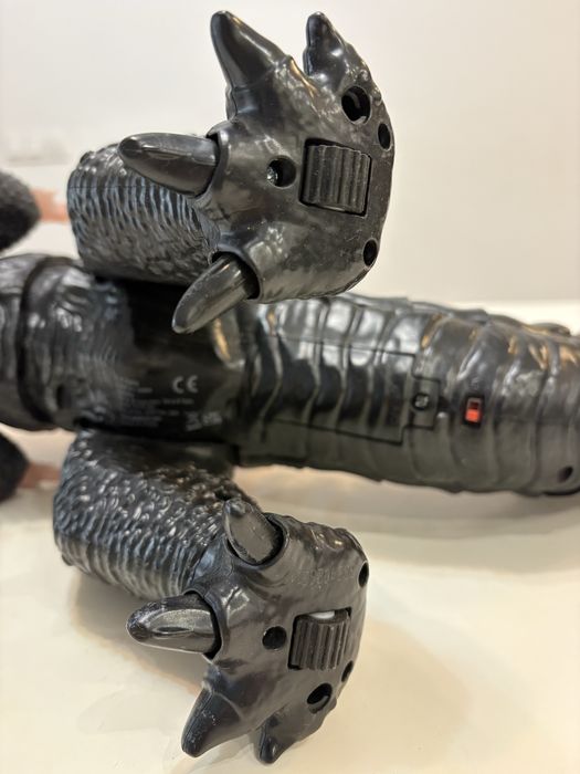 Играчка Godzilla Jada Toys с дистанционно управление