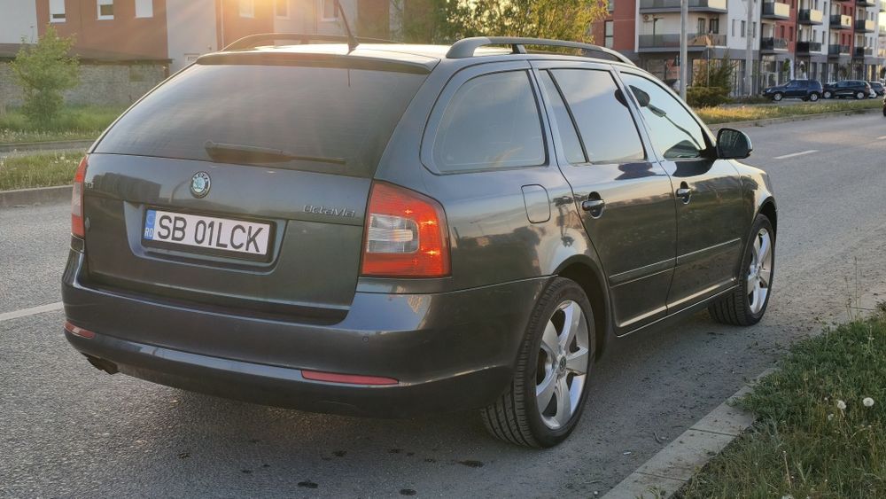 Skoda Octavia 2 facelift 2011 2.0 TDI 140 CP E5 WEBASTO