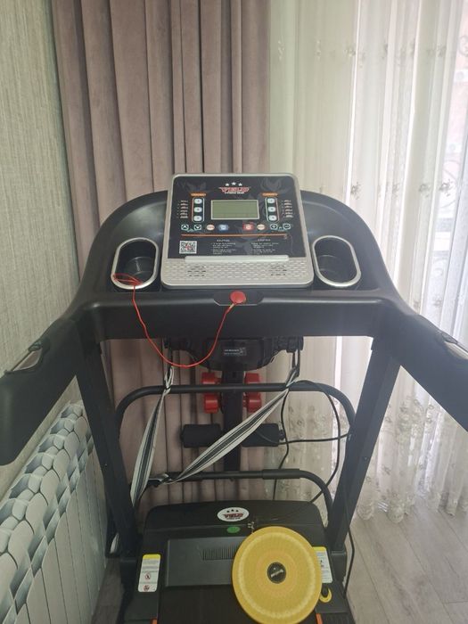 Продается беговая дорожка