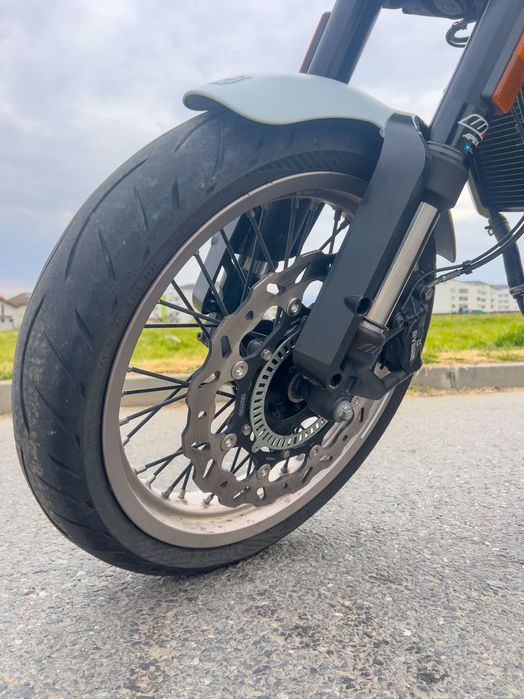 Husqvarna Vitpilen 401 (2022) ABS - Unic proprietar, A2, Consum Mic