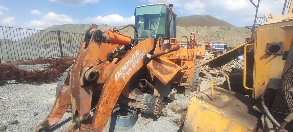 погрузчик фронтальный Wheel Loader DaewooMega