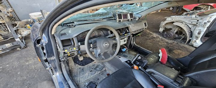 Portbagaj auto Opel Vectra C