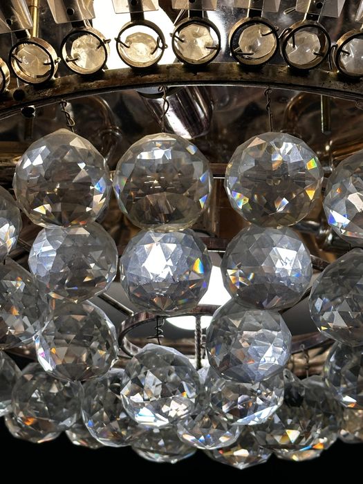 Люстра потолочная - 7 лампочная