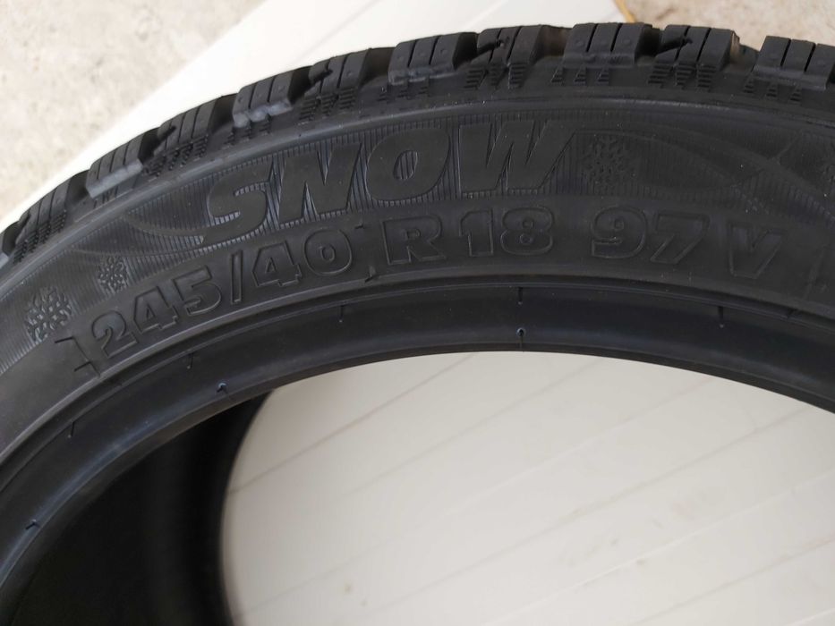 245/40 R18, 97v xl, RIKEN ( by MICHELIN), Anvelope de iarna M+S