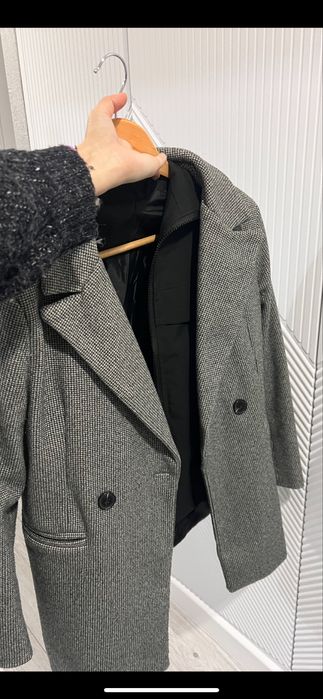 Пальто женское серое