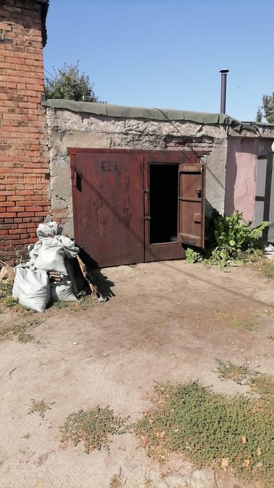 Сдам гараж для легкового автомобиля район ДКМ
