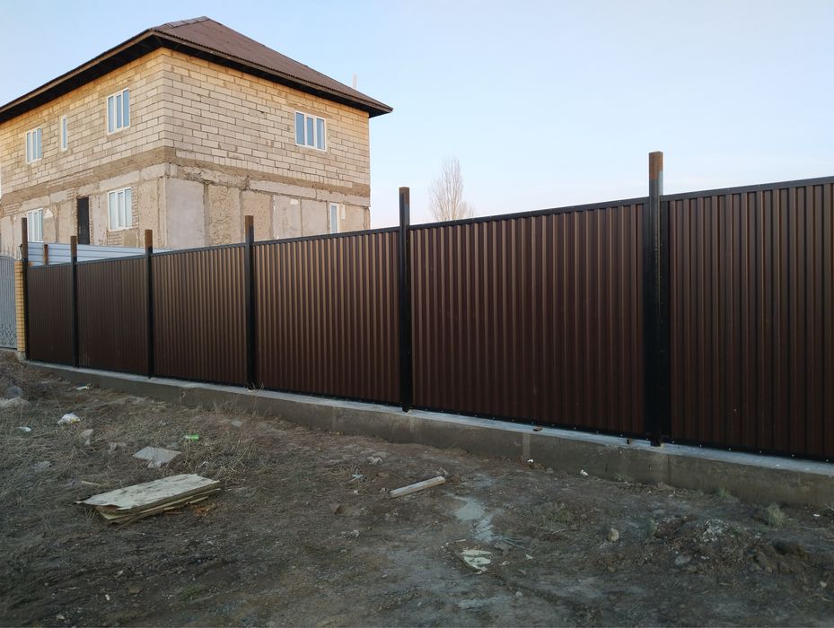 Забор ограждения эвро штакетник