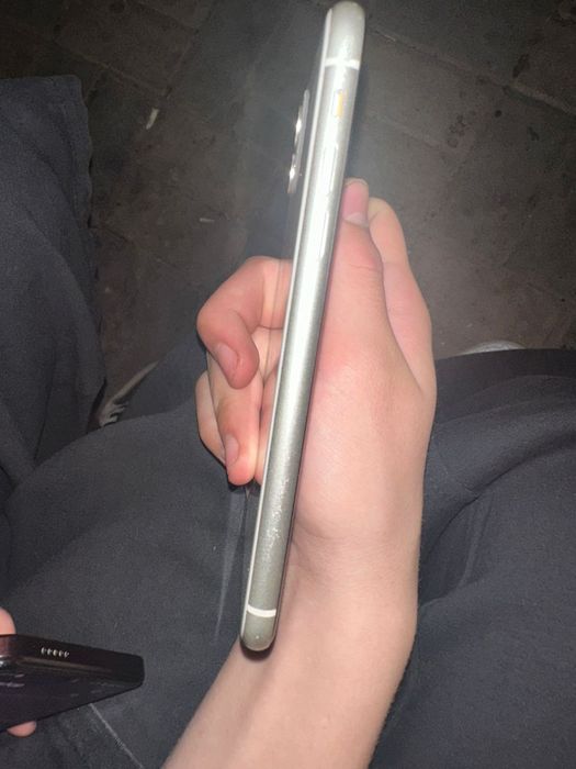 Iphone 11 30к тг