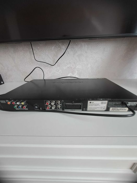 Продам LG DVD караоке