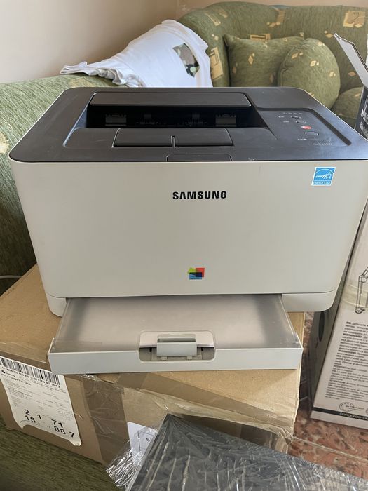 Samsung CLP-365W Color Laser Printer - за ремонт или части