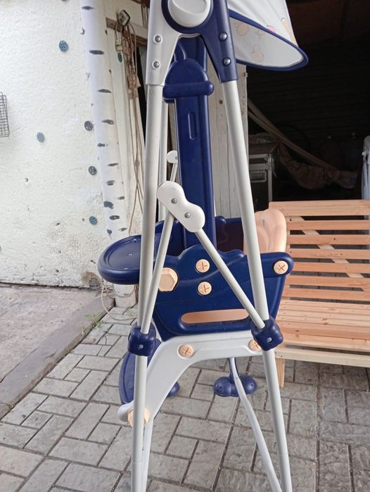 Срочно продам качели