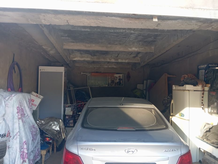 Гараж продаётся.