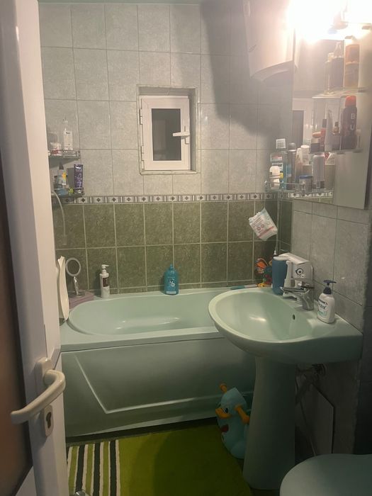 Apartament 2 camere Rovine