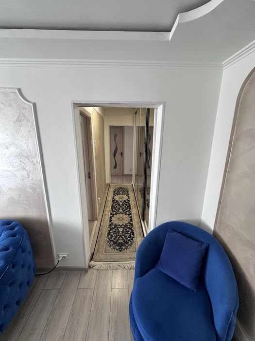 Vand apartament cu 3 camere