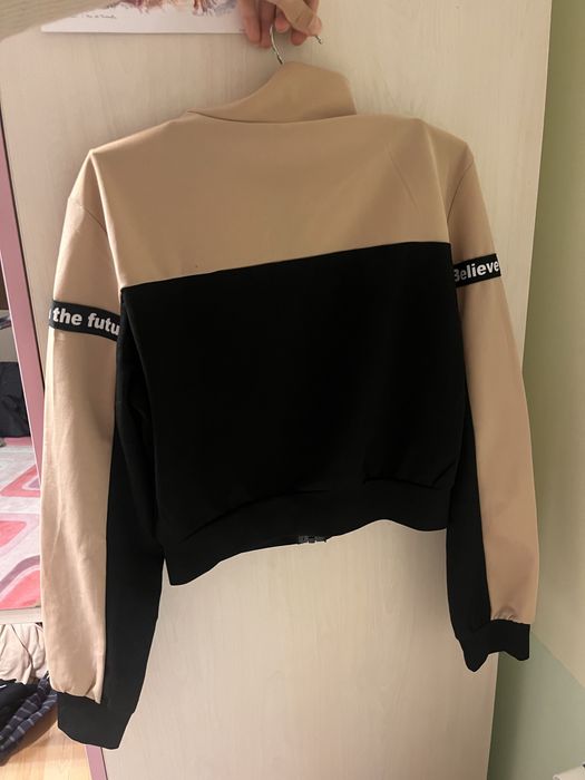 горница с цип без качулка